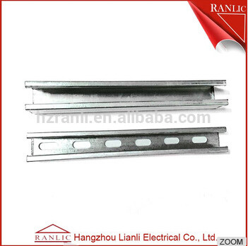 China Colocaciones de acero galvanizadas del canal del puntal, accesorios eléctricos del canal del puntal del cajón C proveedor