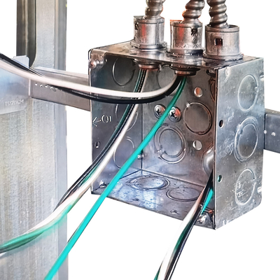 5by5 bobina eléctrica de acero de la inmersión caliente del grueso de la caja 1.60m m con golpes de gracia universales proveedor