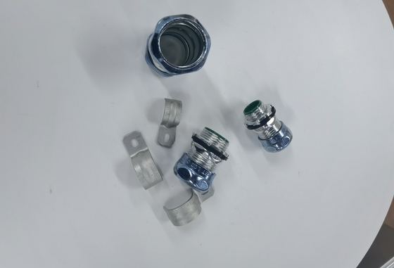 3&quot; 4&quot; EMT Raintight Connector Blue galvanizó el casquillo IP65 proveedor